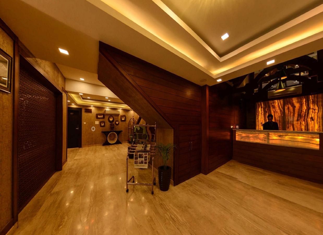 Clarks Inn Srinagar Exterior foto